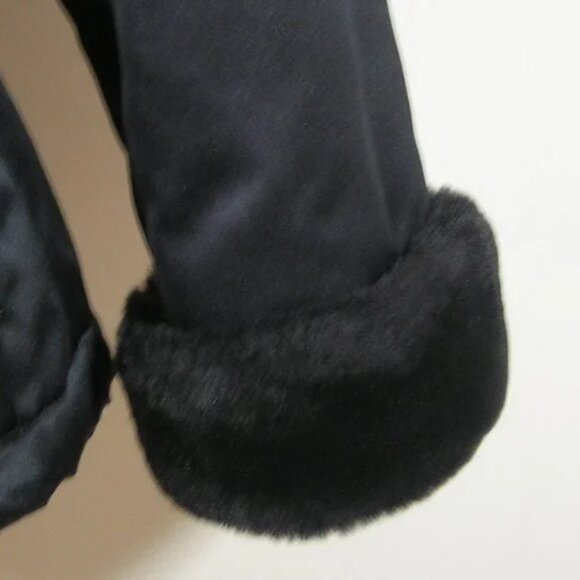 Black Puffer Jacket Hood Faux Fur Trim SMALL - Picture 3 of 12